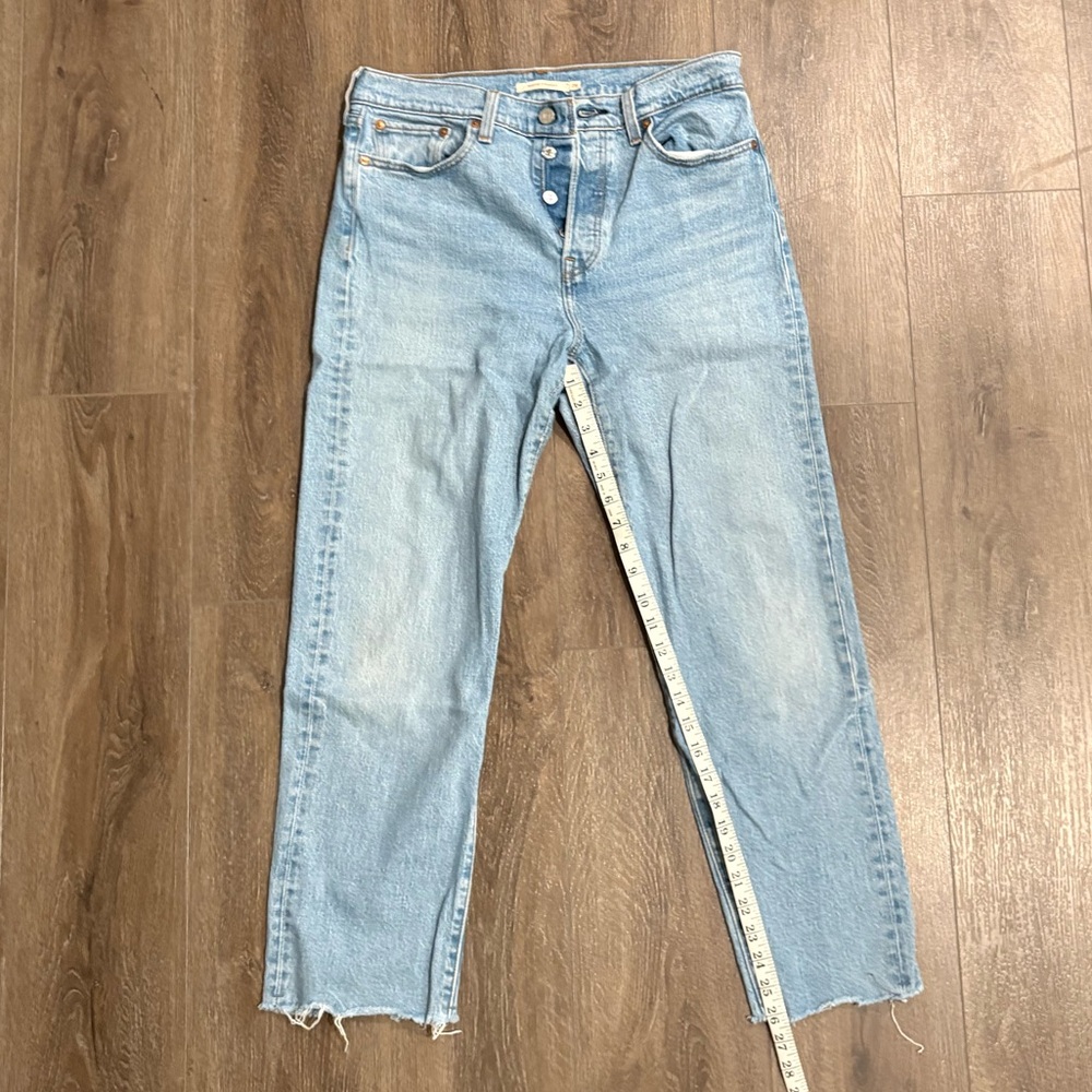 Levi's Wedgie Straight Raw Hem Jeans - Light Blue